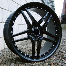 KR647R 20x8.5 ET28 20x11.0 ET28 5x112  BLACK / MATT LIP 